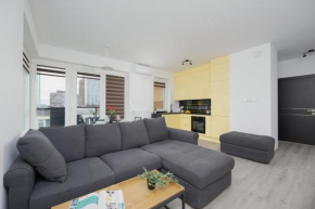 Apartament z Widokiem na Centrum 9 Piętro & Parking by Noclegi Renters